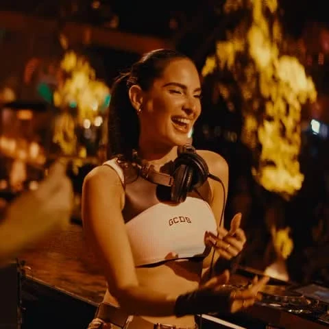 Kanthamet. AKA (Junior) — Videographer in Bangkok